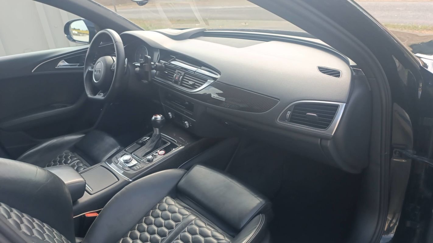 Audi RS6 Avant - Photo 10
