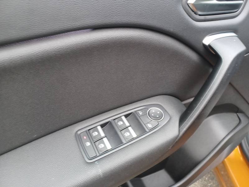Renault Captur - Photo 25