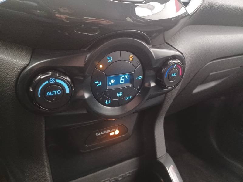Ford EcoSport - Photo 29