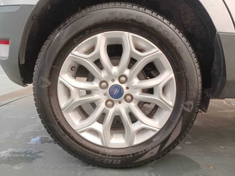 Ford EcoSport - Photo 9