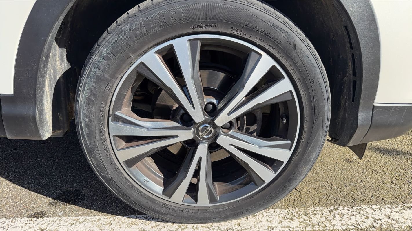 Nissan Qashqai - Photo 17