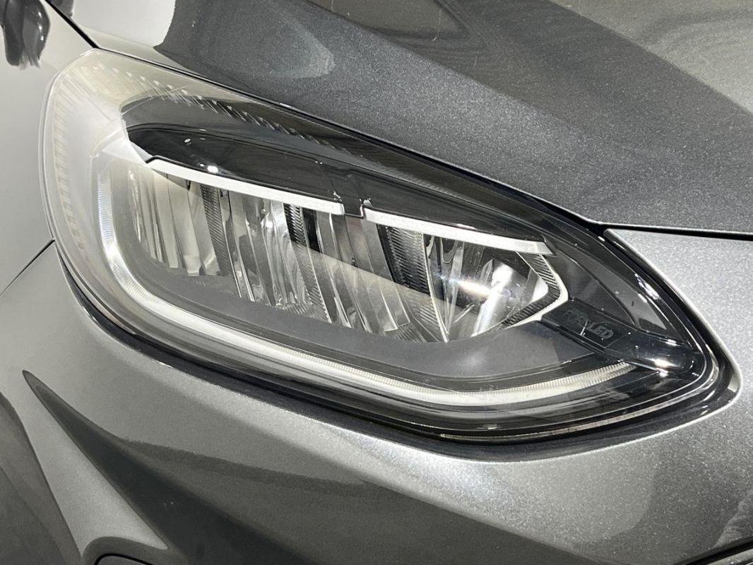 Ford Fiesta - Photo 25