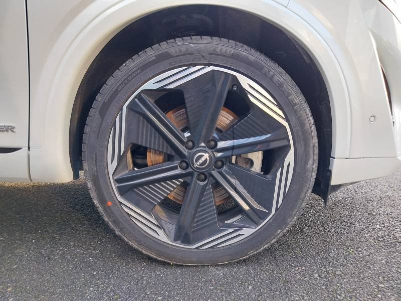 Nissan Qashqai - Photo 12