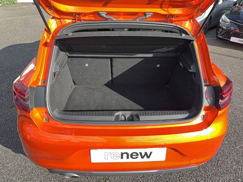 Renault Clio - Photo 22