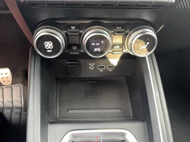Renault Clio - Photo 47