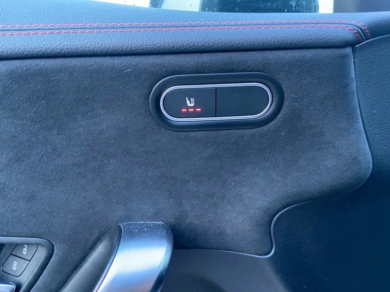 Mercedes CLA - Photo 16