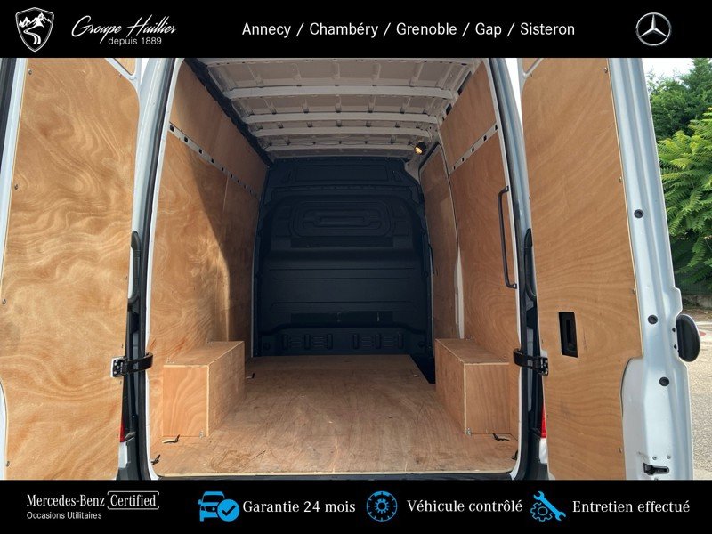 Mercedes Sprinter - Photo 11