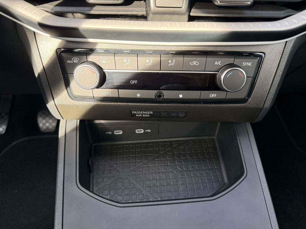 Seat Ibiza - Photo 15