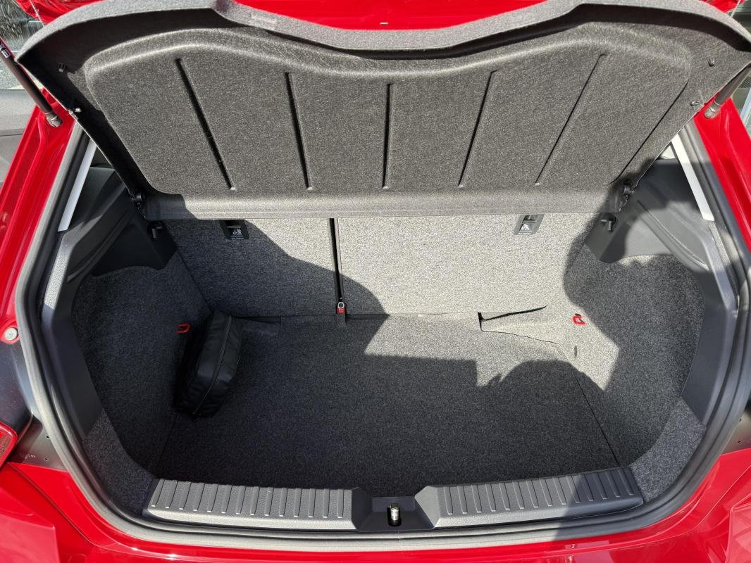 Seat Ibiza - Photo 20