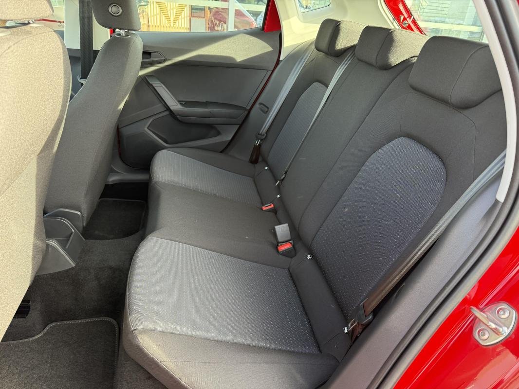 Seat Ibiza - Photo 9