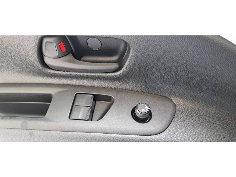 Toyota aygo x - Photo 11