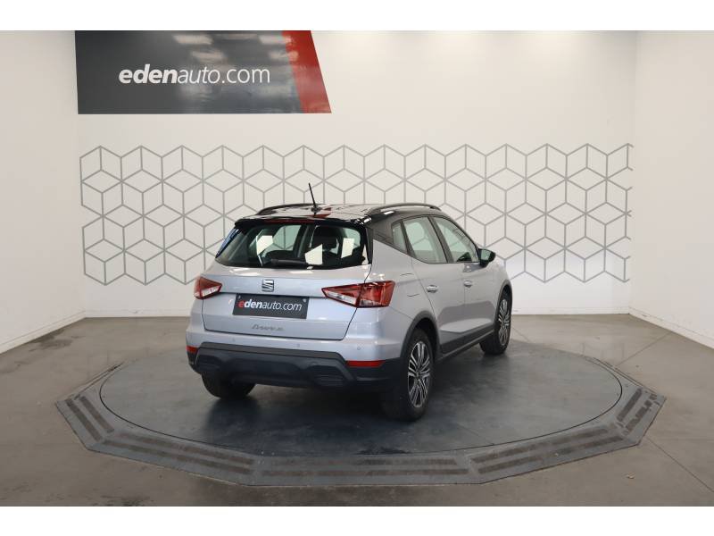 Seat Arona - Photo 2