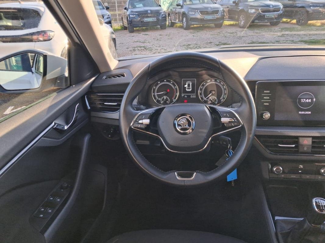 Skoda Kamiq - Photo 15