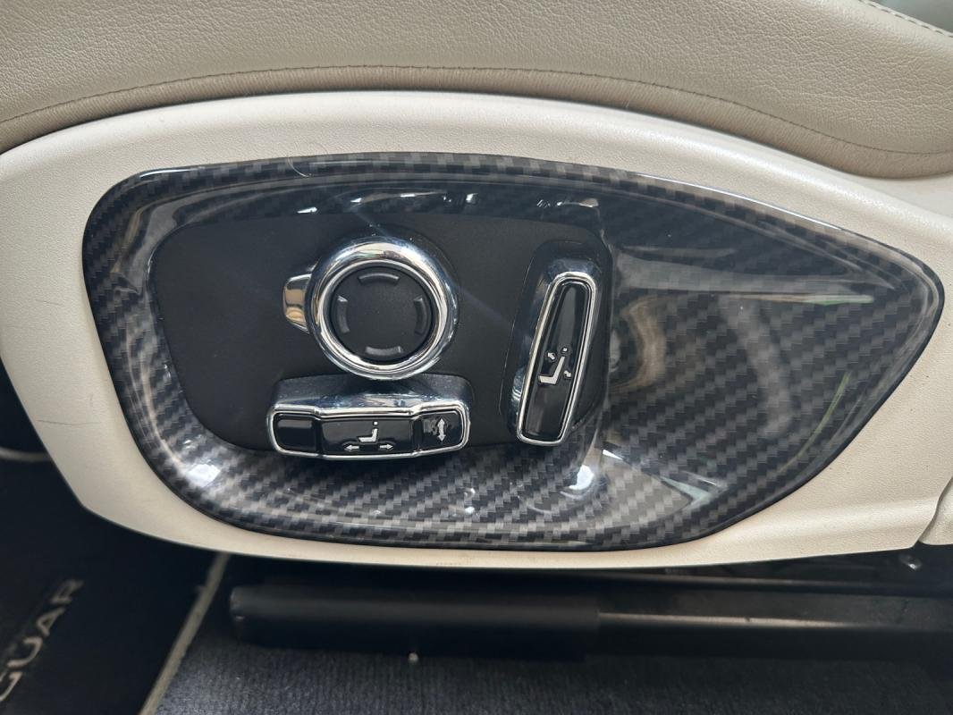 Jaguar F-Pace - Photo 15
