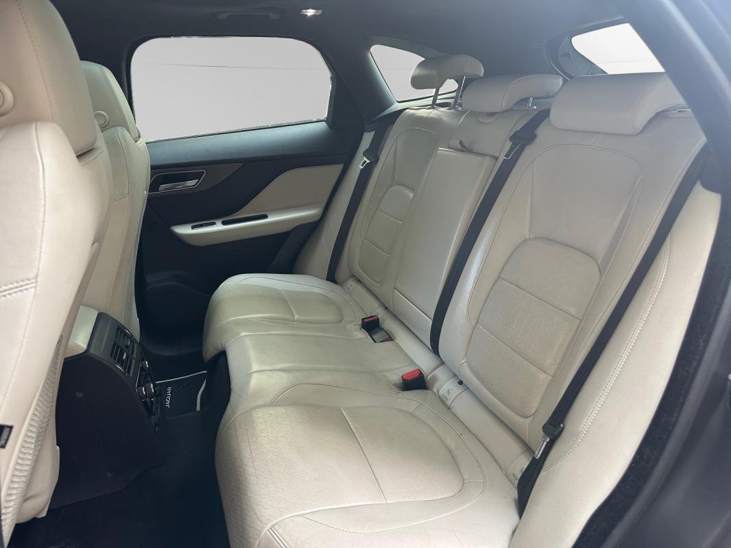 Jaguar F-Pace - Photo 23