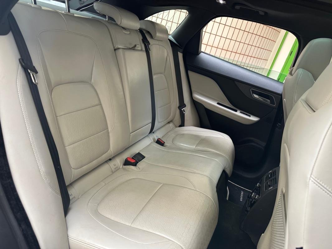 Jaguar F-Pace - Photo 24
