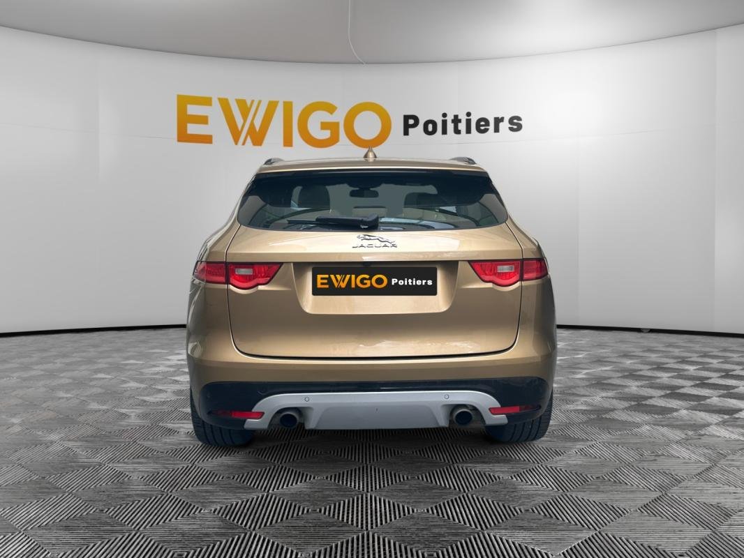 Jaguar F-Pace - Photo 5
