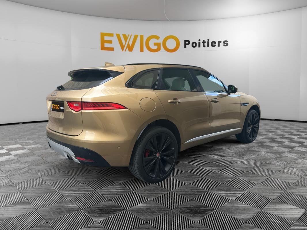 Jaguar F-Pace - Photo 6