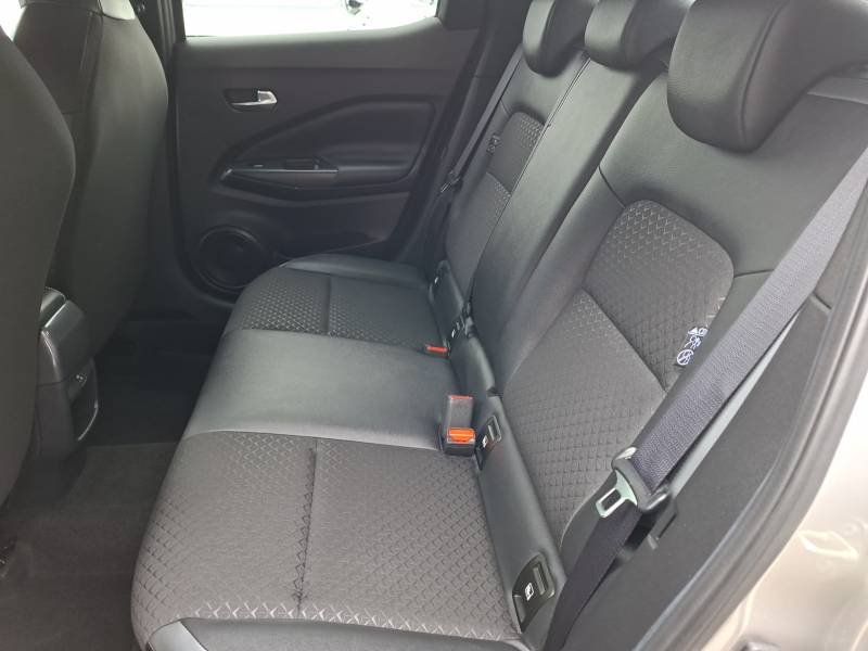 Nissan Juke - Photo 25