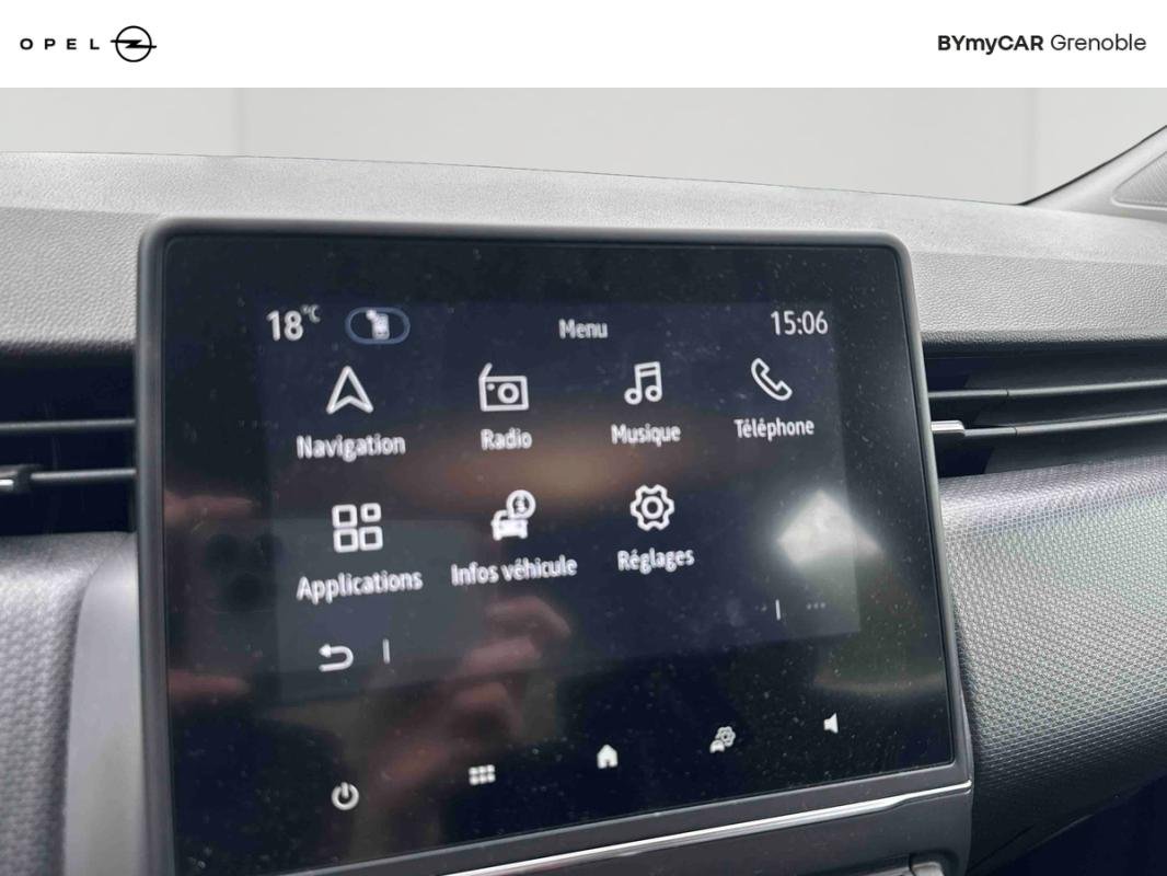 Renault Clio - Photo 19