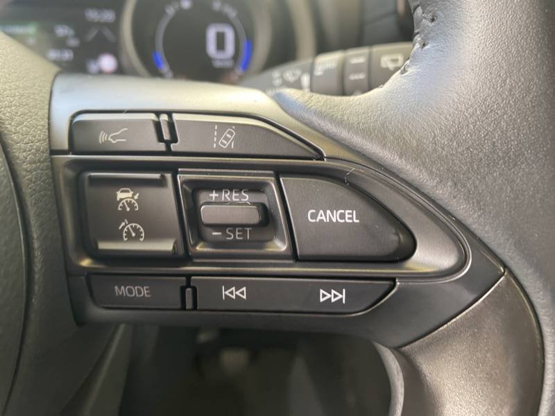 Toyota Yaris - Photo 12