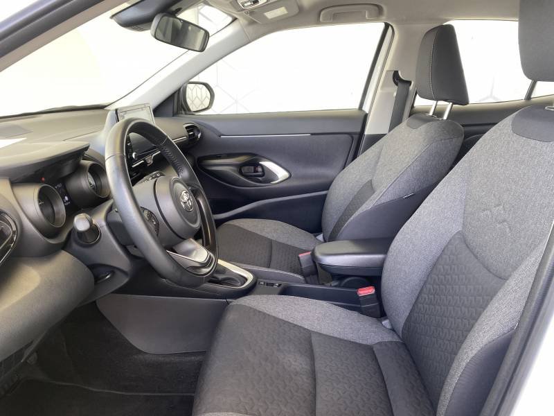 Toyota Yaris - Photo 5
