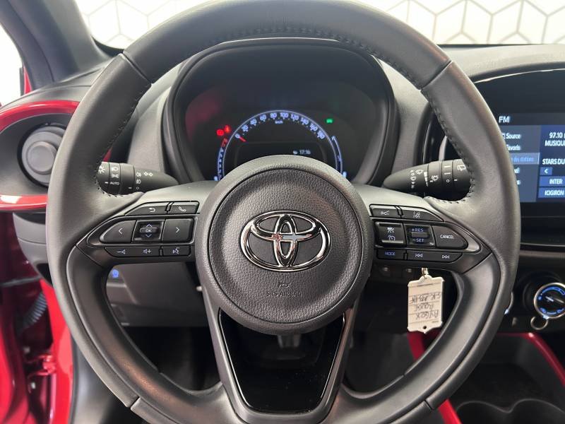 Toyota aygo x - Photo 13