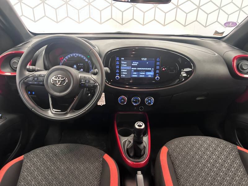 Toyota aygo x - Photo 16