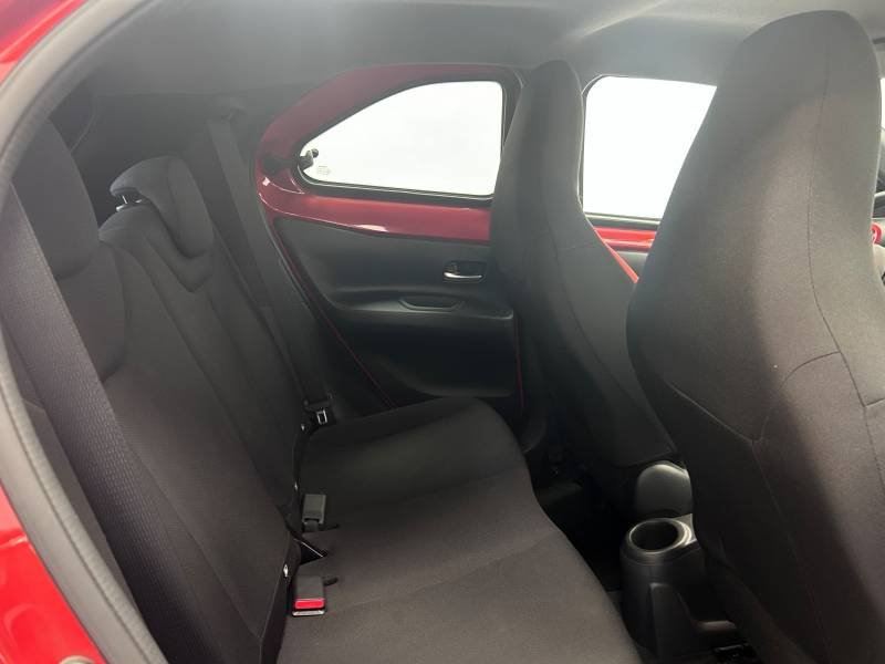 Toyota aygo x - Photo 23