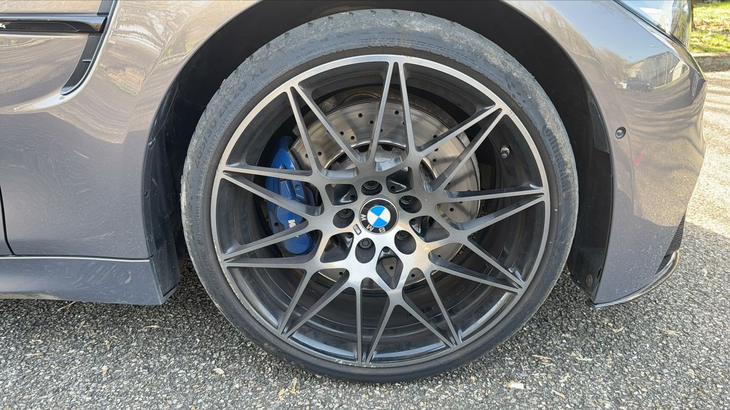 BMW M4 - Photo 17