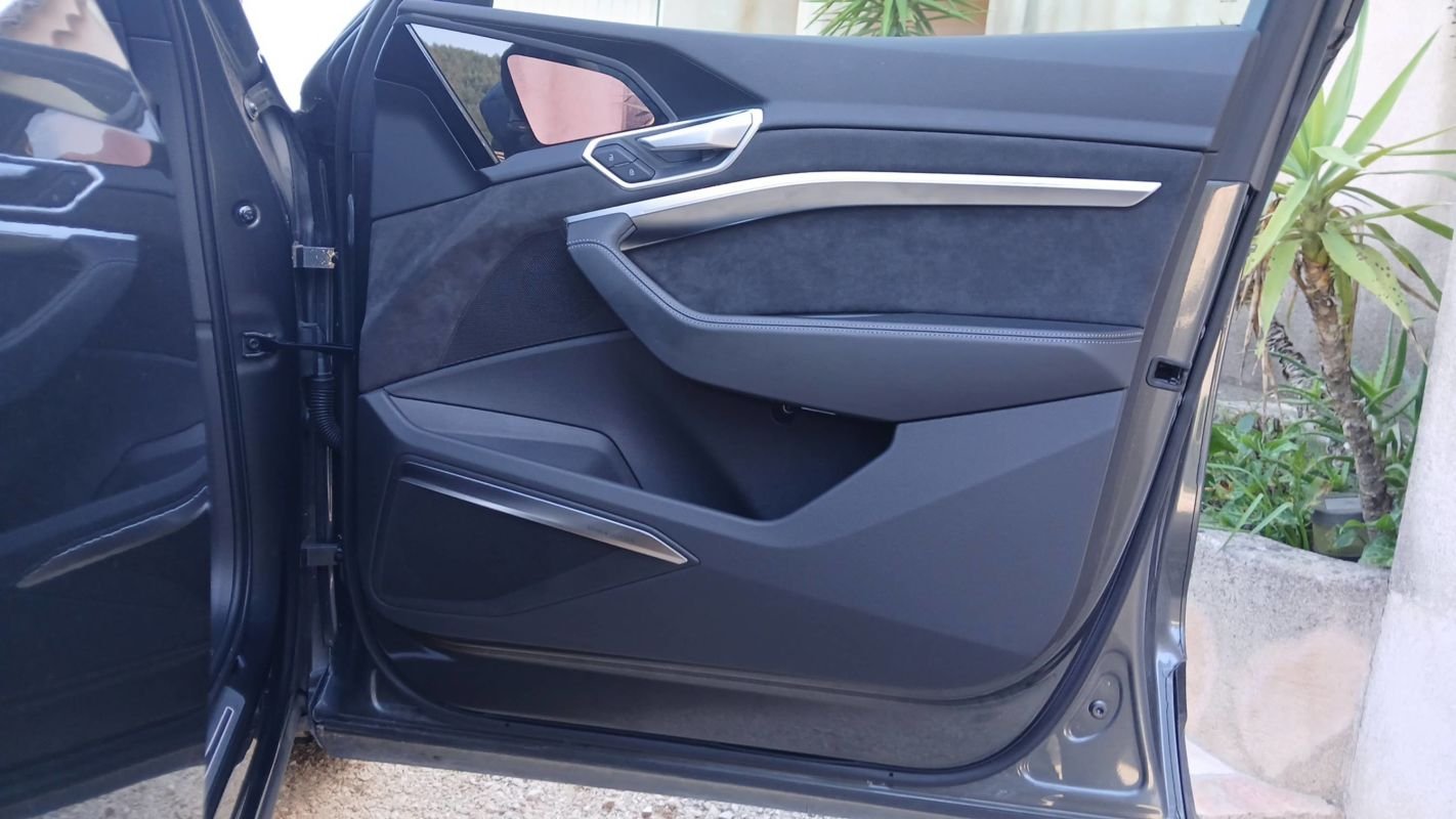 Audi e-tron - Photo 23