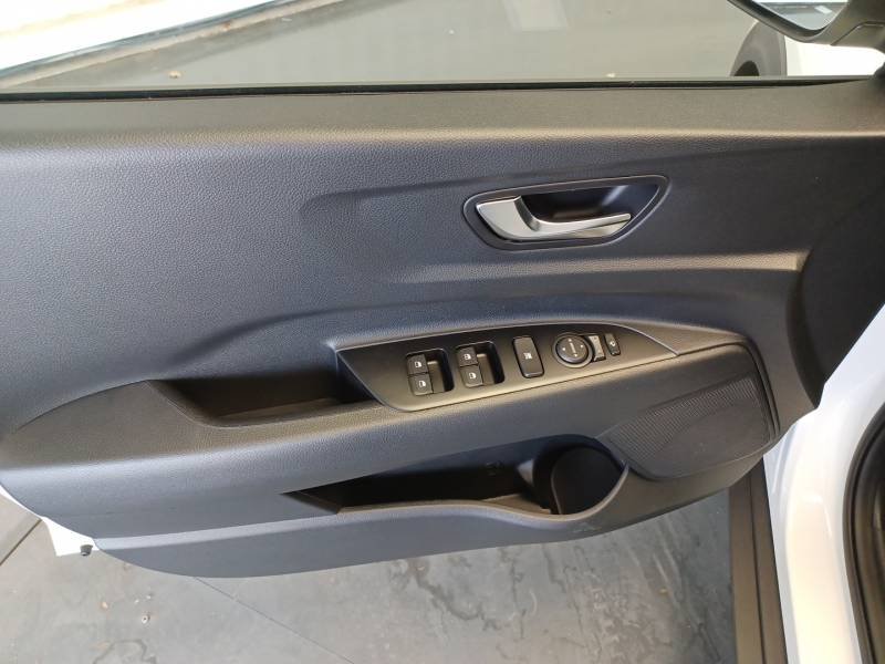 Kia Stonic - Photo 14