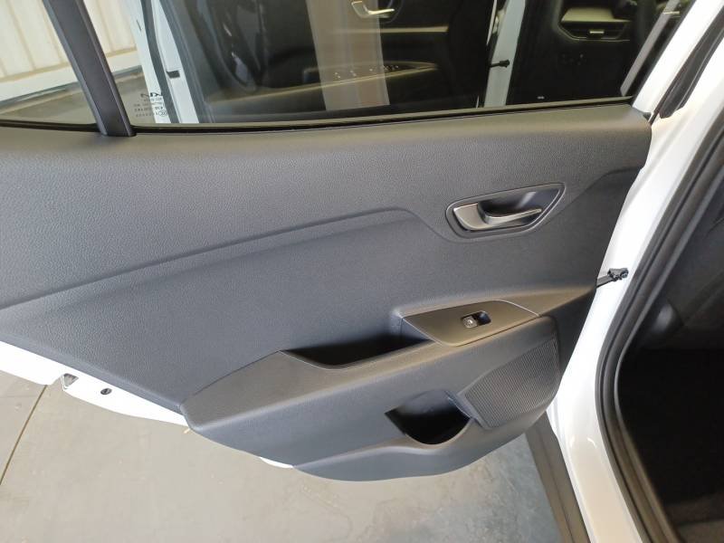 Kia Stonic - Photo 15