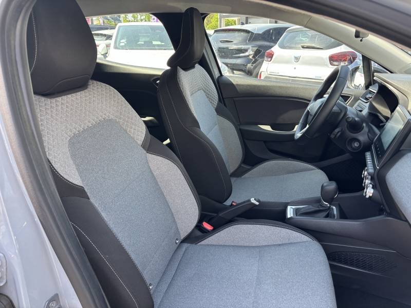 Renault Clio - Photo 16