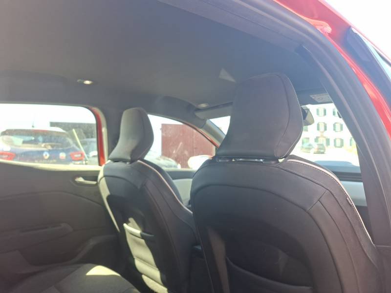 Renault Clio - Photo 15