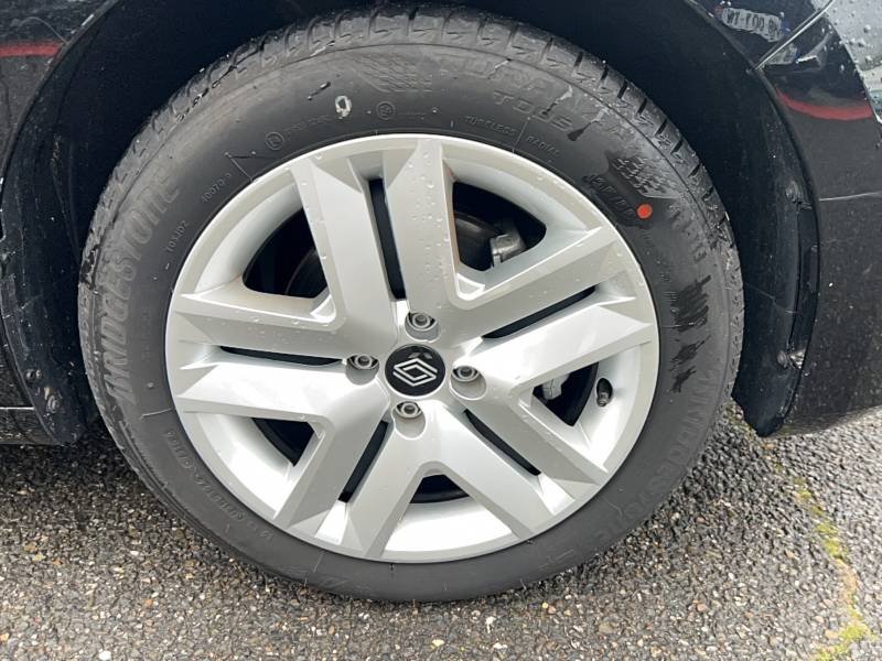 Renault Clio - Photo 18