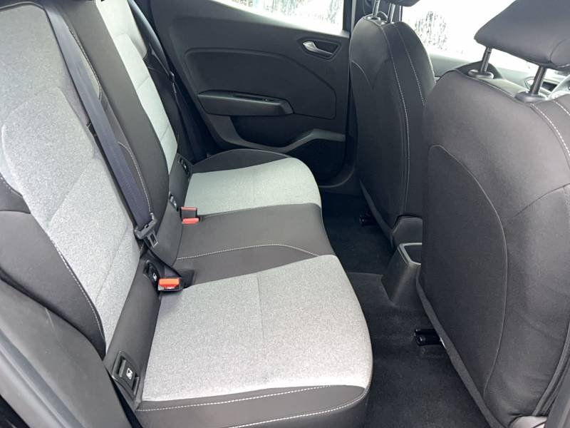 Renault Clio - Photo 21