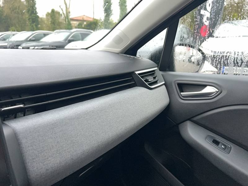 Renault Clio - Photo 38