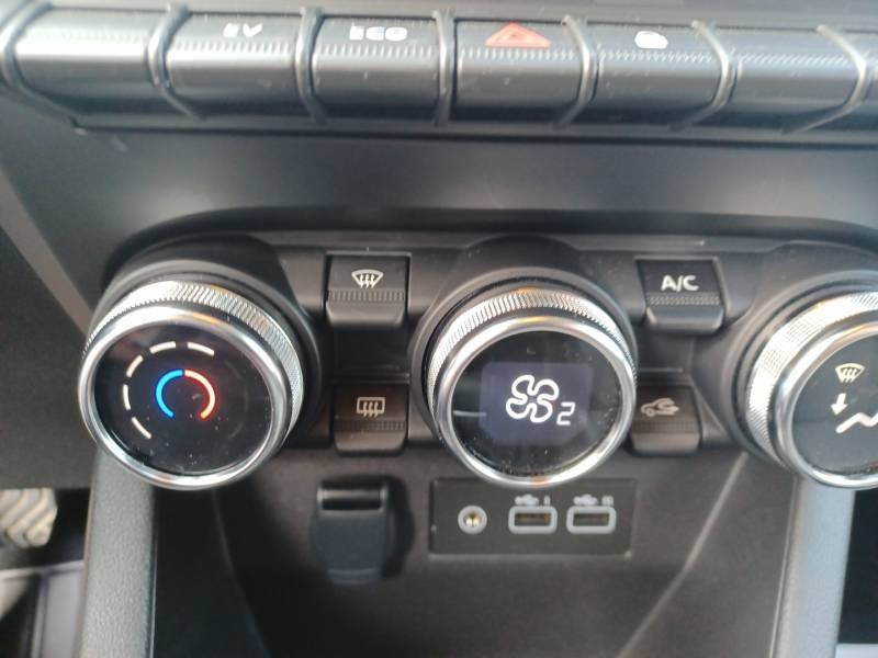 Renault Clio - Photo 31