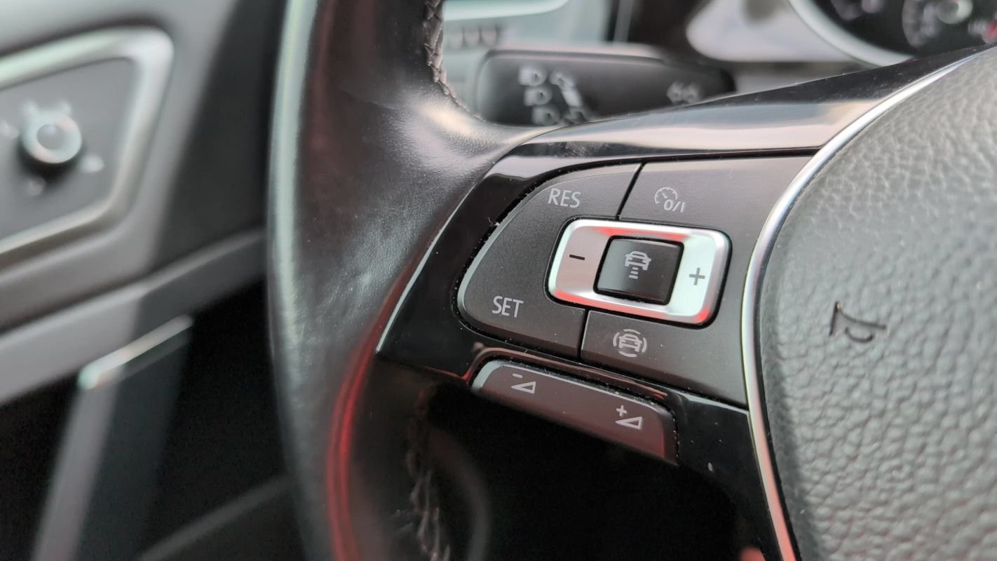 Volkswagen Golf - Photo 27
