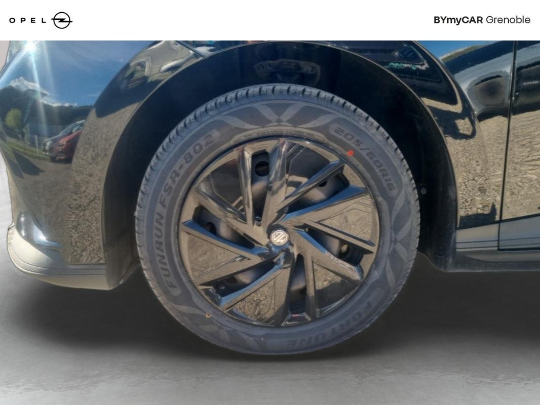 MG MG4 - Photo 14