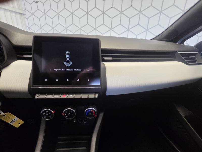 Renault Clio - Photo 22