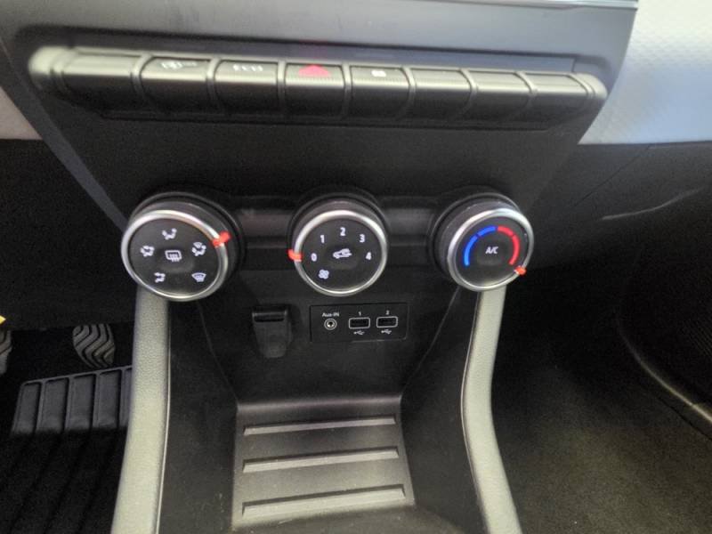 Renault Clio - Photo 23