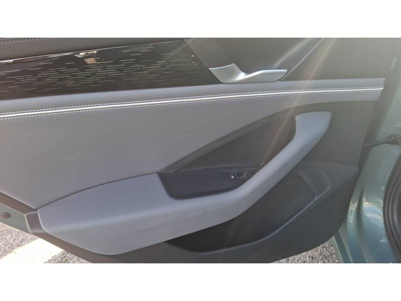Volkswagen Passat - Photo 28