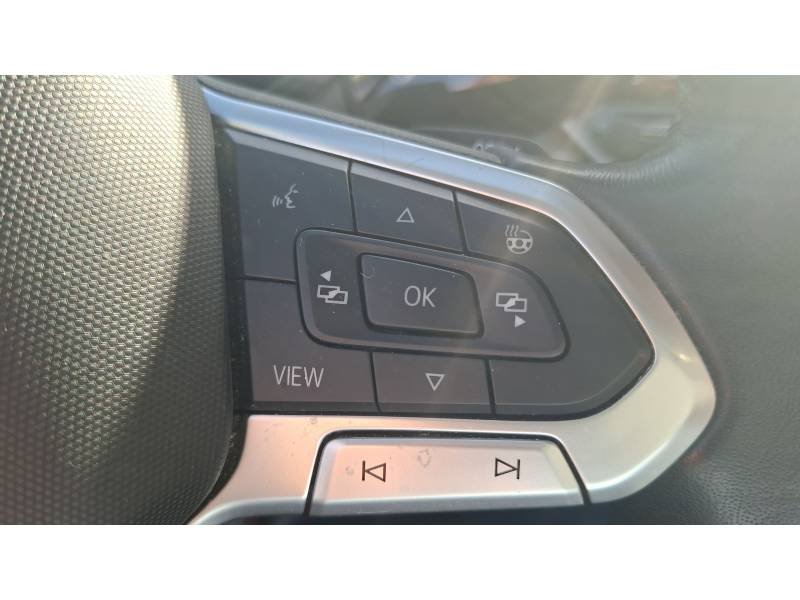 Volkswagen Passat - Photo 39
