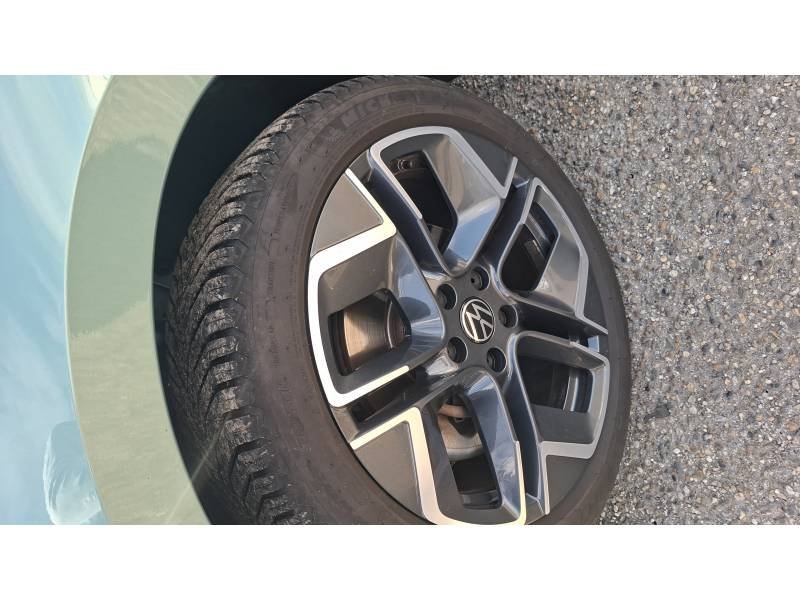 Volkswagen Passat - Photo 9