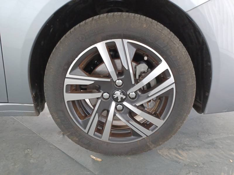 Peugeot 208 - Photo 13