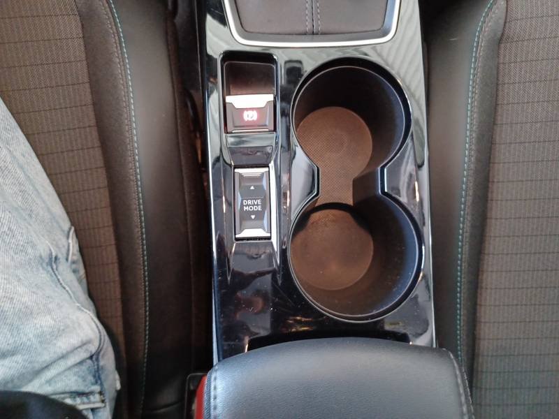 Peugeot 208 - Photo 27