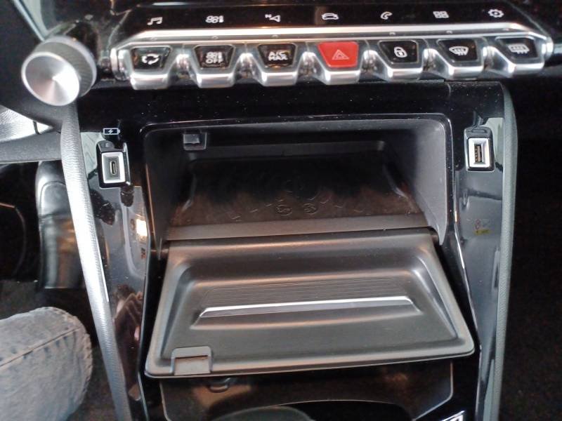 Peugeot 208 - Photo 29