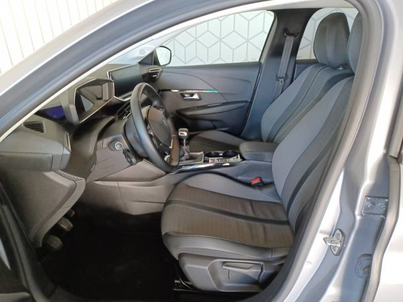 Peugeot 208 - Photo 7
